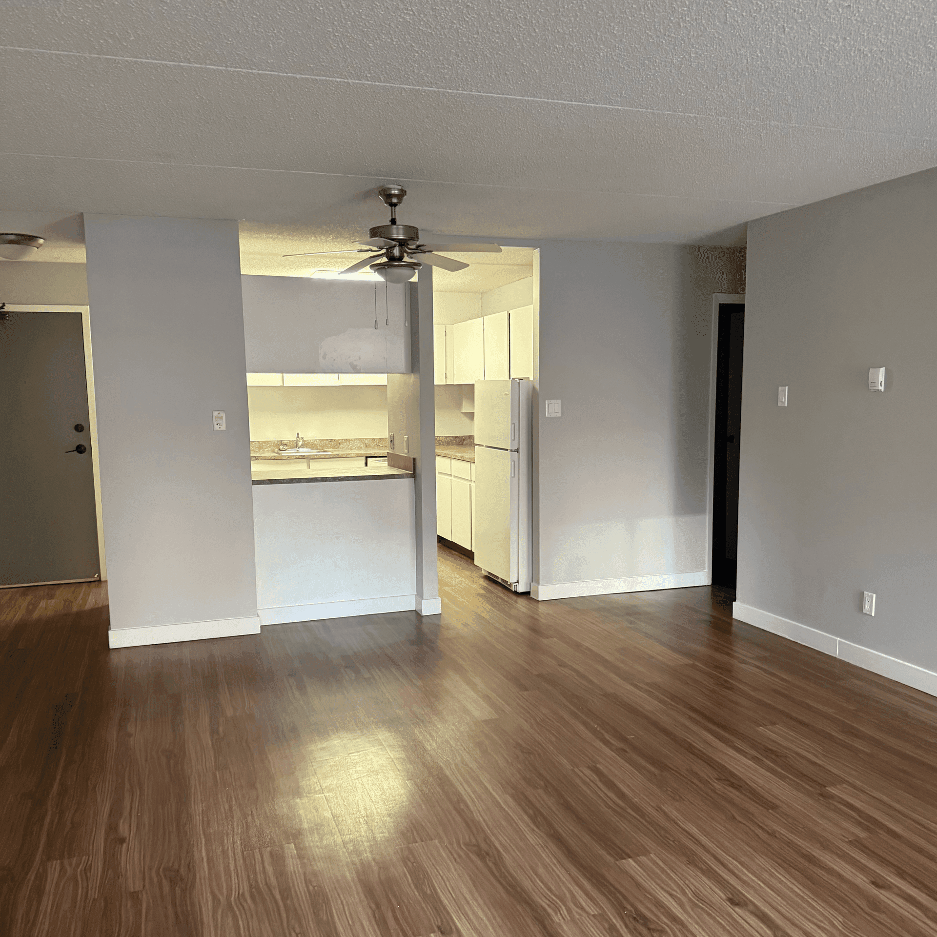 Empty house cleaned in Calgary before move in